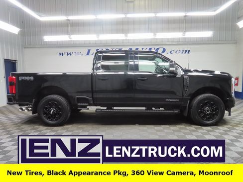 Used 2025 Ford F250 Lariat w/ Black Appearance Package image 1