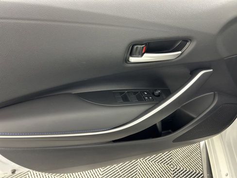 Used 2022 Toyota Corolla SE image 12