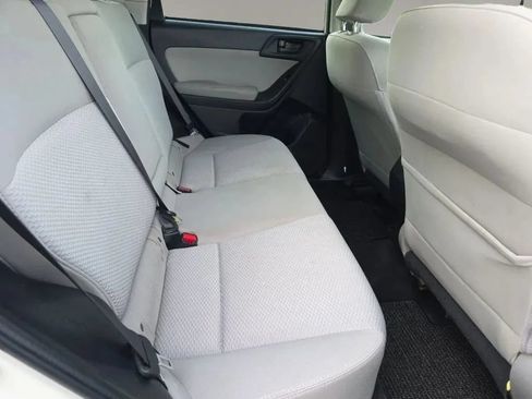 Used 2016 Subaru Forester 2.5i Premium w/ All-Weather Package AWD/4WD image 13