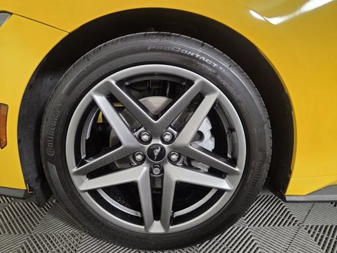 Used 2024 Ford Mustang Premium RWD image 9