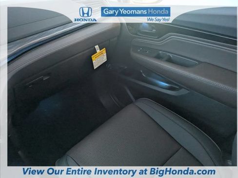 New 2026 Honda Odyssey Elite image 17