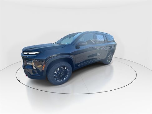 New 2026 Chevrolet Traverse Z71 image 4