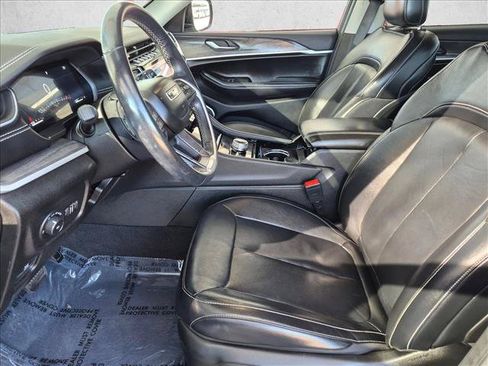 Used 2021 Jeep Grand Cherokee L Limited AWD/4WD image 14