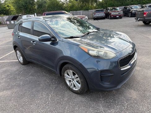 Used 2018 Kia Sportage LX w/ LX Popular Package FWD image 1