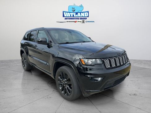 Certified 2020 Jeep Grand Cherokee Altitude image 7