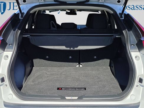 Used 2024 Mitsubishi Eclipse Cross AWD image 15