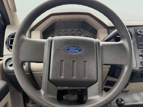 Used 2009 Ford F250 XL AWD/4WD image 22