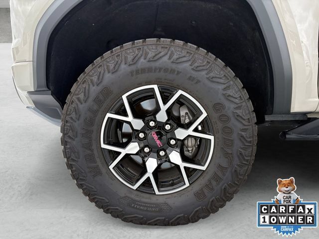 Used 2026 GMC Canyon AT4X AWD/4WD image 23