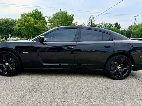 Used 2014 Dodge Charger R/T RWD image 8