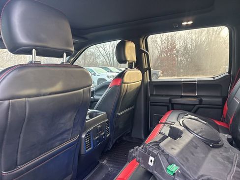 Used 2019 Ford F150 Lariat w/ Equipment Group 502A Luxury image 11