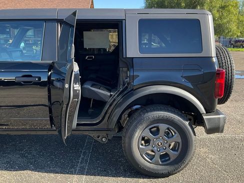 New 2025 Ford Bronco Big Bend image 23