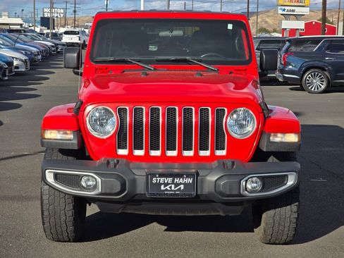 Used 2020 Jeep Wrangler Unlimited Sahara image 8