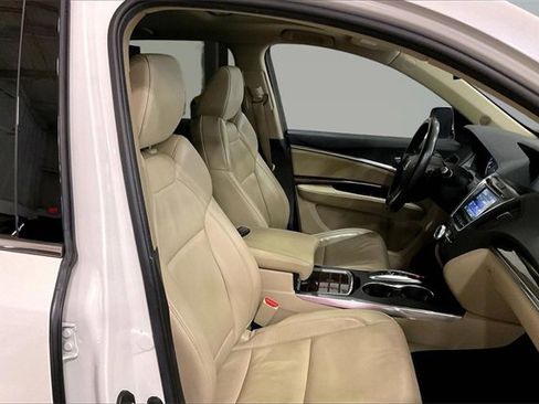 Used 2017 Acura MDX SH-AWD image 7