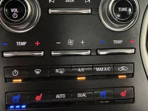 Used 2018 Lincoln MKX Reserve FWD image 25