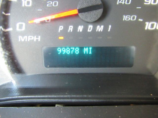 Used 2014 Chevrolet Express 2500 RWD image 32