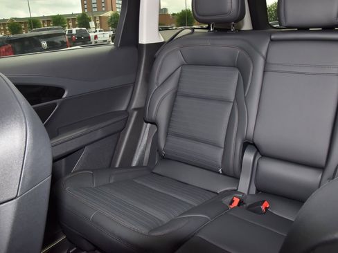New 2026 Lincoln Nautilus Reserve AWD/4WD image 26