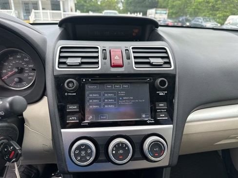 Used 2015 Subaru Crosstrek 2.0i Premium w/ Moonroof Package AWD/4WD image 14