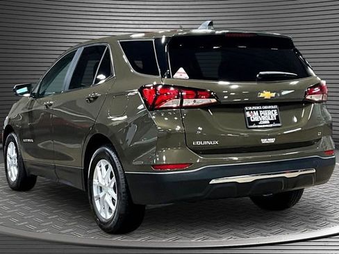 Used 2023 Chevrolet Equinox LT FWD image 4