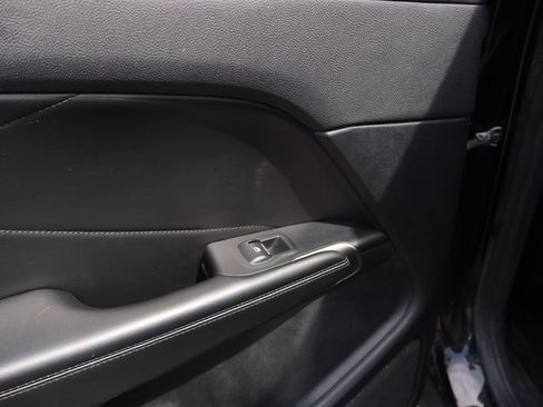 Used 2017 Lincoln MKC Reserve FWD image 12