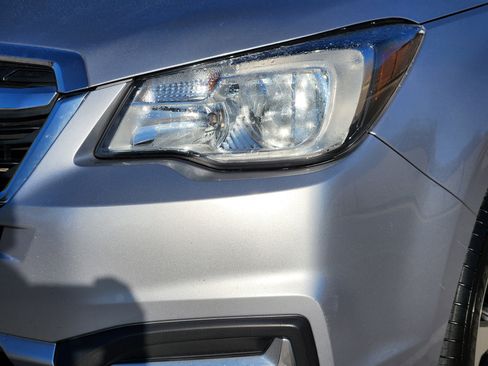 Used 2017 Subaru Forester 2.5i Premium w/ All-Weather Package image 9