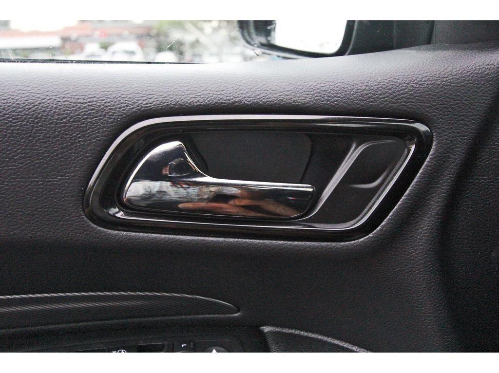 Used 2025 Dodge Durango GT AWD/4WD image 23