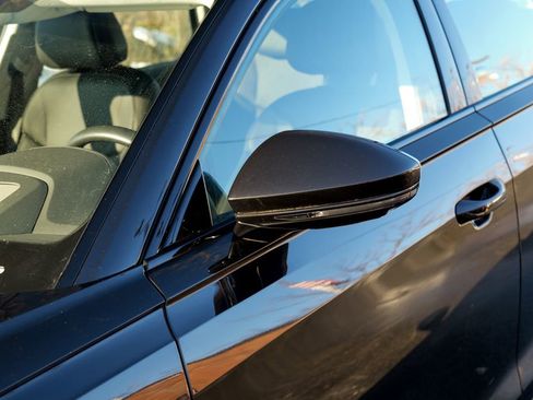 Used 2023 Audi A8 L 3.0T w/ Comfort Plus Package image 11