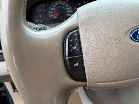 Used 2003 Ford Excursion XLT AWD/4WD image 15