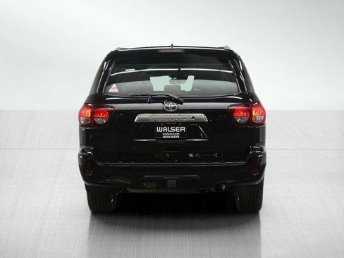Used 2018 Toyota Sequoia Limited image 4