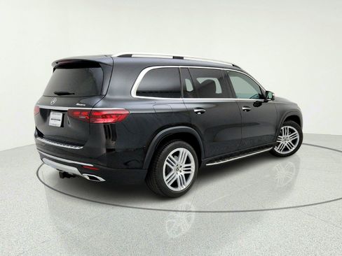 Certified 2025 Mercedes-Benz GLS 450 4MATIC image 9