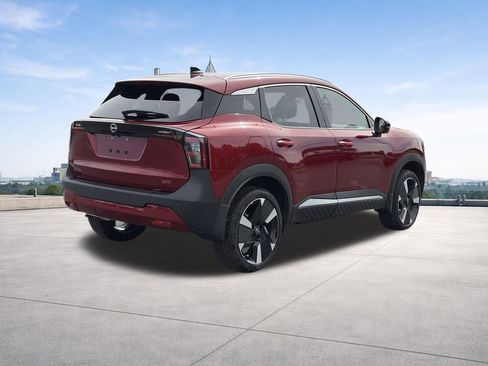 Used 2026 Nissan Kicks SR FWD image 5
