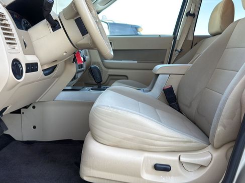 Used 2012 Ford Escape XLT image 18