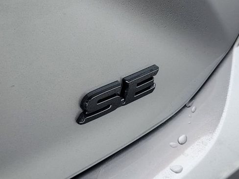 New 2026 Toyota Camry SE image 7