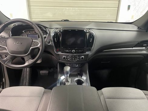 Used 2023 Chevrolet Traverse LT w/ Midnight/Sport Edition image 13