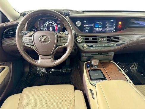 Used 2018 Lexus LS 500 RWD image 29