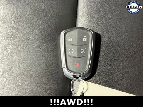 Used 2020 Cadillac XT4 Premium Luxury w/ Trailering Package image 32