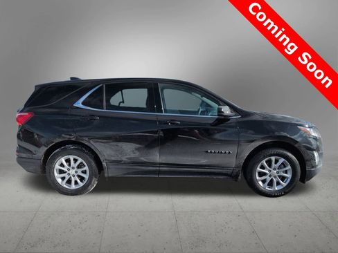 Used 2020 Chevrolet Equinox LT w/ LPO, Floor Liner Package image 7