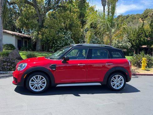Used 2020 MINI Cooper Countryman image 2