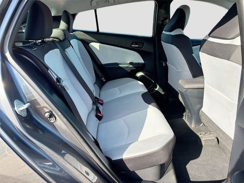 Used 2018 Toyota Prius Two w/ Prius Two Safety Plus Package FWD image 24