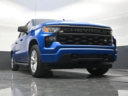 Used 2023 Chevrolet Silverado 1500 Custom RWD image 26