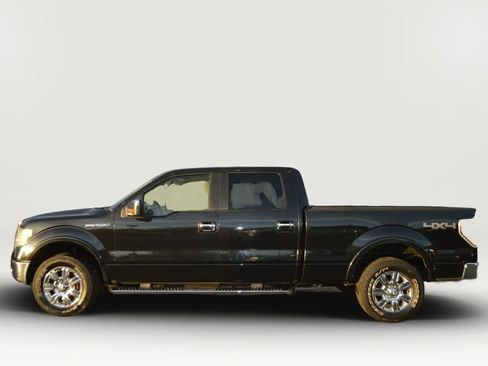 Used 2011 Ford F150 Lariat w/ Lariat Chrome Pkg image 4
