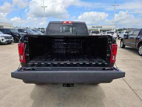 Used 2025 RAM 2500 Laramie AWD/4WD image 55
