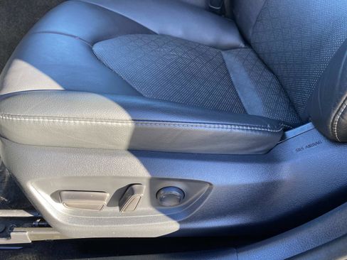 Used 2023 Toyota Camry XSE image 18