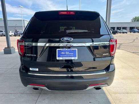 Used 2018 Ford Explorer Limited w/ Equipment Group 301A AWD/4WD image 6