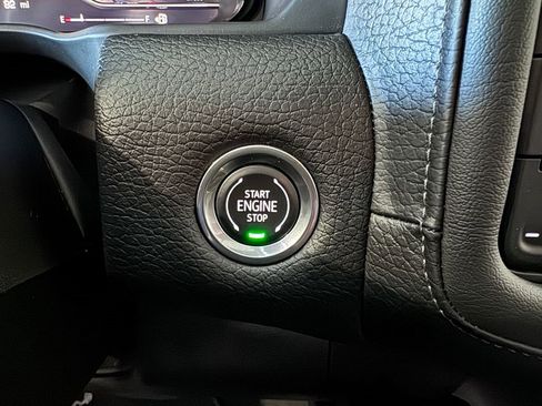 Certified 2024 GMC Yukon XL Denali w/ Max Trailering Package image 21