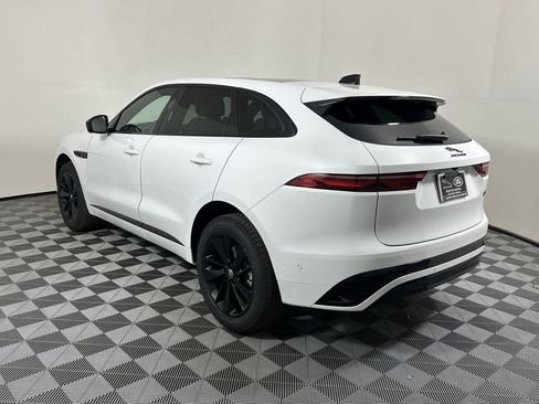 Used 2026 Jaguar F-PACE R-Dynamic S AWD/4WD image 3