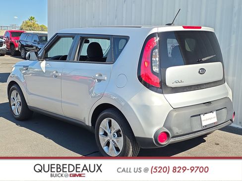 Used 2014 Kia Soul FWD image 5