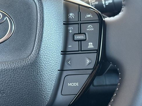 New 2026 Toyota C-HR AWD/4WD image 28