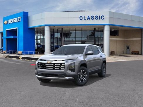 New 2027 Chevrolet Equinox LT w/ LPO, Floor Liner Package FWD image 8