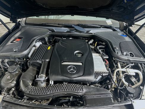 Used 2018 Mercedes-Benz E 300 image 36