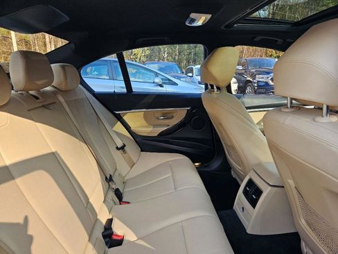 Used 2018 BMW 330i xDrive Sedan w/ Premium Package image 33